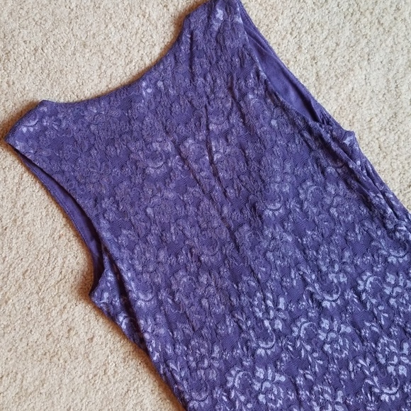 Bobeau Stretch Lace Wrap Top - Picture 4 of 6
